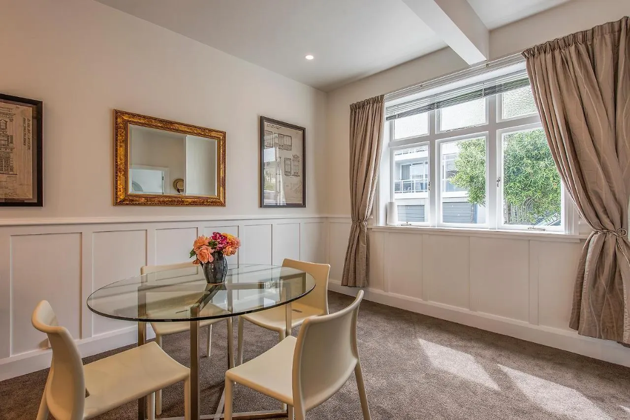 Apollo Lodge - Free Parking Wellington 4*,
