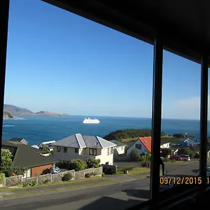 Pacific View Bed and breakfast